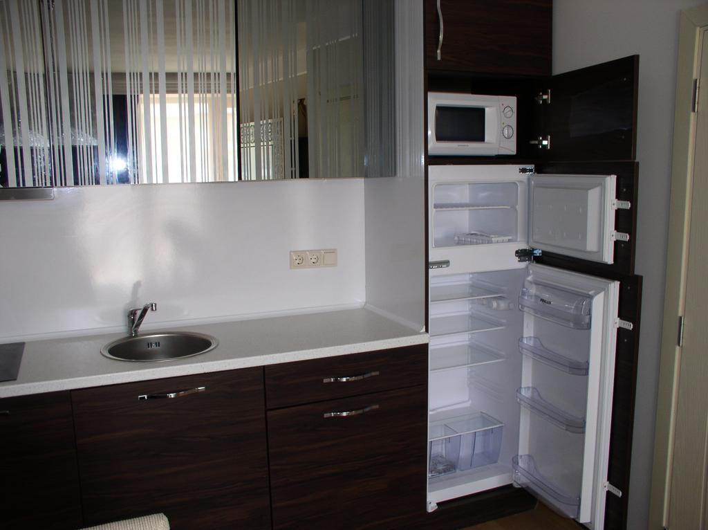 Lvv Palace Apartment Сонячний Берег Екстер'єр фото