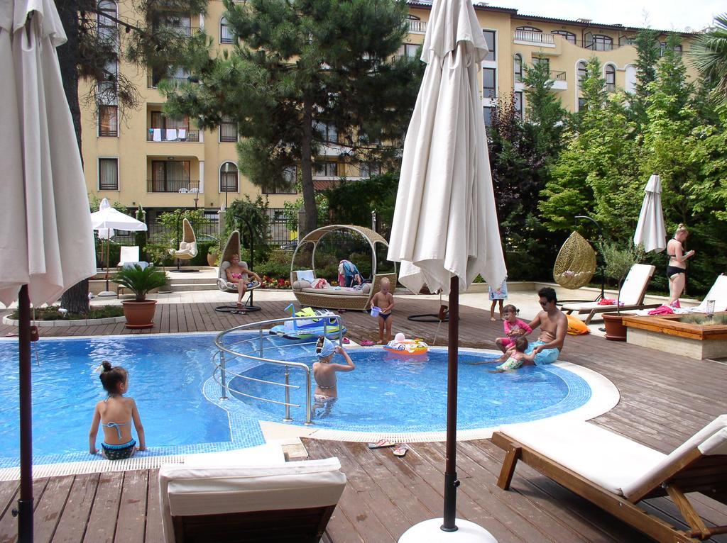 Lvv Palace Apartment Сонячний Берег Екстер'єр фото