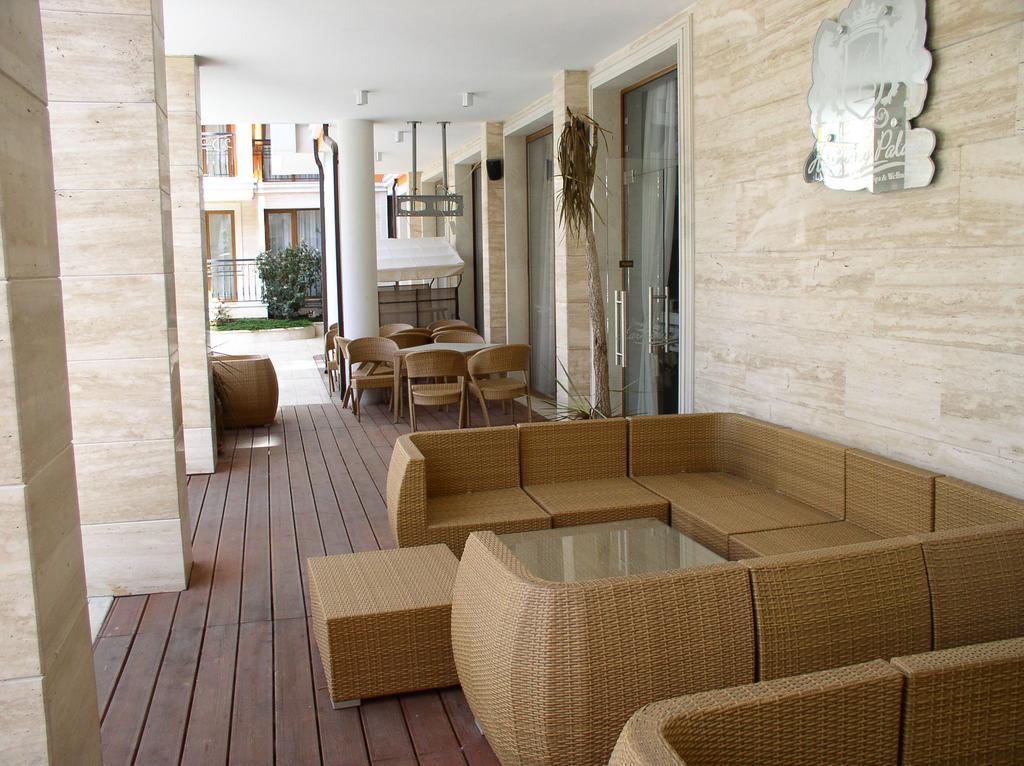 Lvv Palace Apartment Сонячний Берег Екстер'єр фото